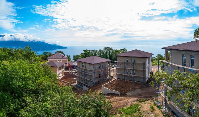 Купить дом Респ Крым, г Ялта, пгт Виноградное, ул Лесная, д 1 