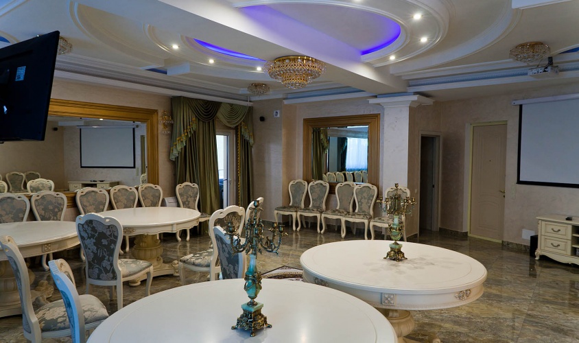  Респ Крым, г Ялта, пгт Ливадия, ул Батурина, д 15 