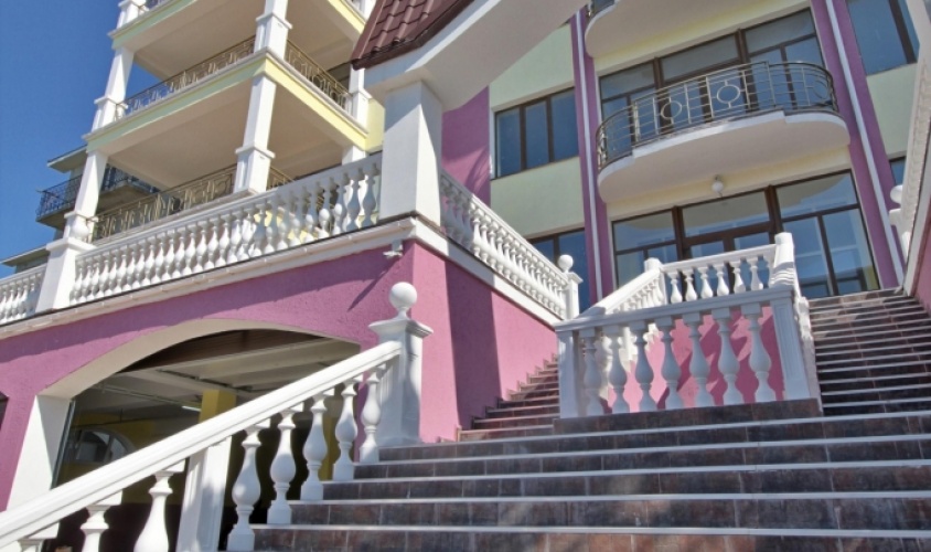  Респ Крым, г Ялта, пгт Кореиз, Кореизское шоссе, д 9Б 