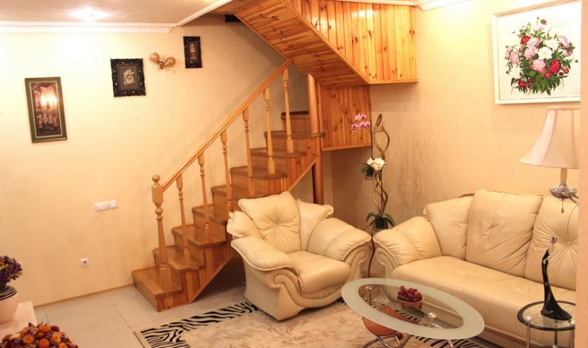 Купить дом Респ Крым, г Ялта, г Алупка, пер Щепкина 