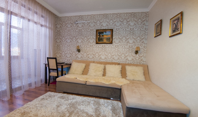 Купить квартиру Респ Крым, г Ялта, пгт Массандра, ул Умельцев, д 1 