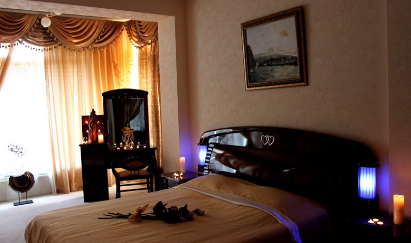 Купить дом Респ Крым, г Ялта, г Алупка, пер Щепкина 