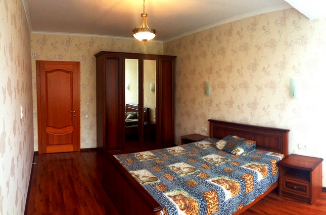 Купить квартиру Респ Крым, г Ялта, ул Пироговская, д 10А 