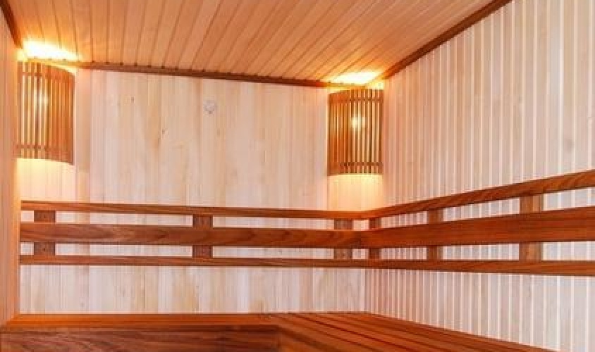 Купить дом Респ Крым, г Ялта, пгт Гурзуф, ул Ялтинская 